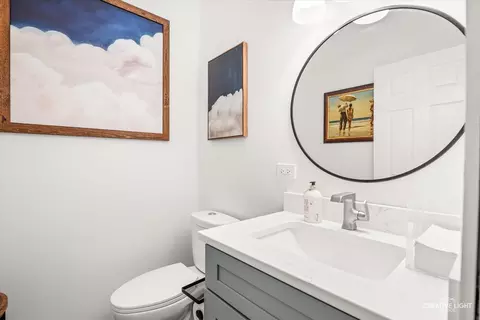 Bath - 7735 W 65th Pl, Summit, IL 60501 photo 1 of 5