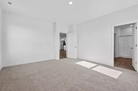 Bedroom - 290 Snowdrop Ln, Elgin, IL 60124 photo 5 of 7