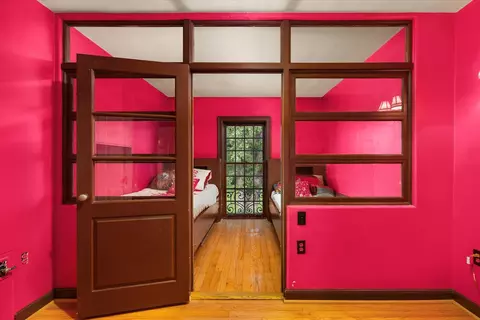 Bedroom - 2221 Twin Oak Rd, Peru, IL 61354 photo 12 of 15