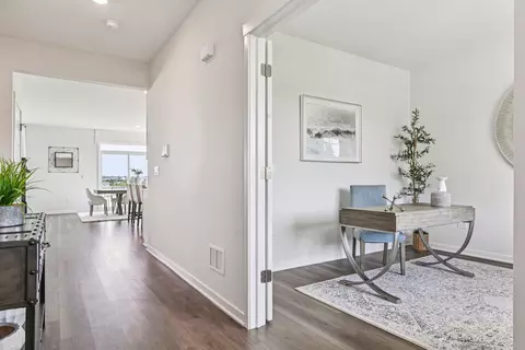 Entry Way - 292 Snowdrop Ln, Elgin, IL 60124 photo 1 of 8