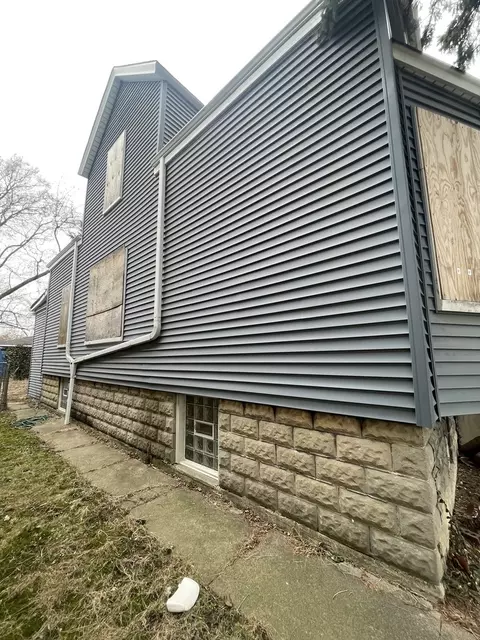 8816 S Lowe Ave, Chicago, IL 60620 photo 4