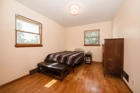 Bedroom - 309 E Sunset Pl, Dekalb, IL 60115 photo 2 of 5