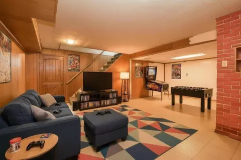 Other - 309 E Sunset Pl, Dekalb, IL 60115 photo 11 of 17