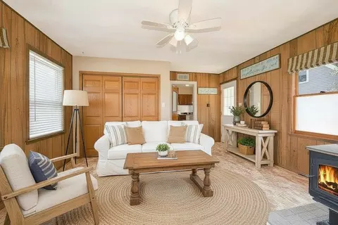 Other - 309 E Sunset Pl, Dekalb, IL 60115 photo 4 of 17
