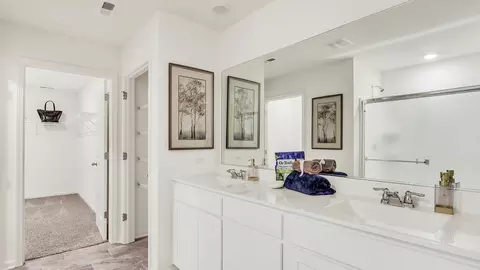 Bath - 6701 Buchanan Cir, Plainfield, IL 60586 photo 1 of 3