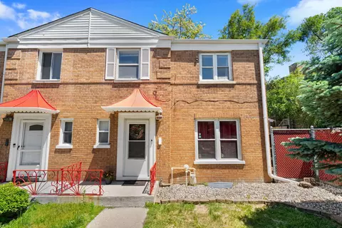 1751 W Chase Ave, Chicago, IL 60626