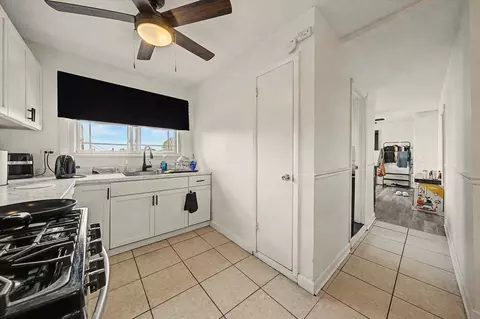 Entry Way - 5200 S Lorel Ave, Chicago, IL 60638 photo 1 of 1