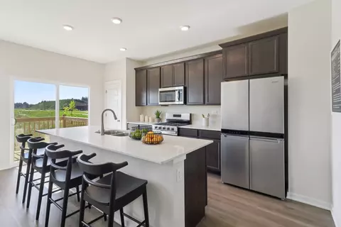 Kitchen - 1710 Baler Ave, Aurora, IL 60503 photo 2 of 5