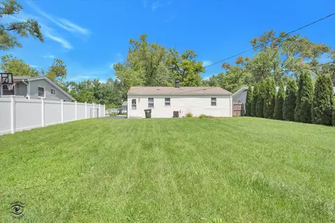 Exterior - 3335 Roesner Dr, Markham, IL 60428 photo 5 of 5
