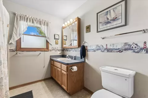 Bath - Undisclosed, Plainfield, IL 60586 photo 2 of 2