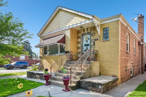 3458 W 72nd Pl, Chicago, IL 60629