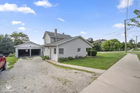 Exterior - 119 E 17th St, Lockport, IL 60441 photo 3 of 3