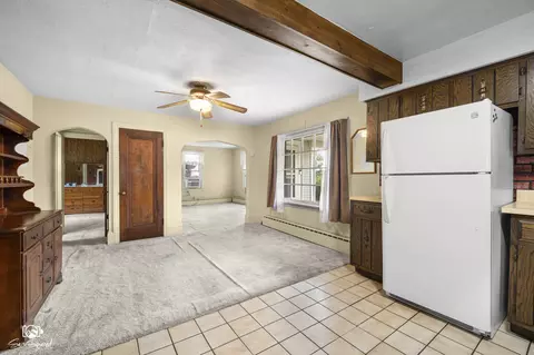 Living - 119 E 17th St, Lockport, IL 60441 photo 3 of 3