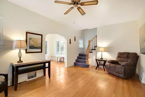 Other - 101 W Maple Ave, Roselle, IL 60172 photo 1 of 5