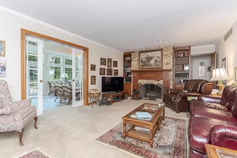 Living - 18468 E 600 North Rd, Bloomington, IL 61705 photo 5 of 10