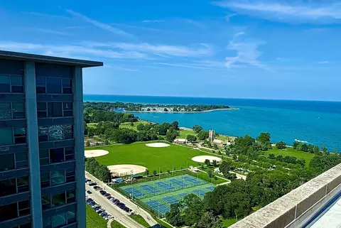 3550 N Lake Shore Dr #1117, Chicago, IL 60657