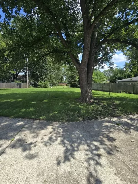 Exterior - Undisclosed, Markham, IL 60428 photo 4 of 5