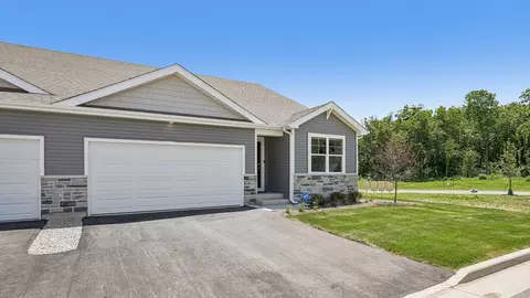 778 Concord Cir # B, Burlington, WI 53105