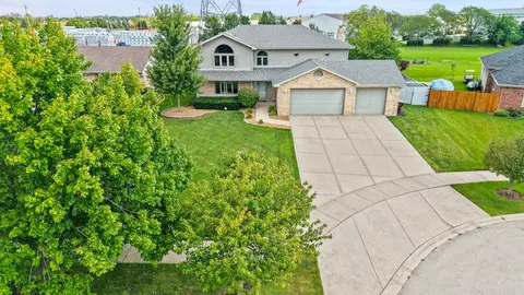 View/Area - 19211 Brompton Ct, Mokena, IL 60448 photo 1 of 10