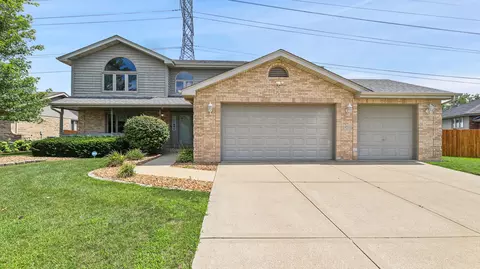 Exterior - 19211 Brompton Ct, Mokena, IL 60448 photo 2 of 3