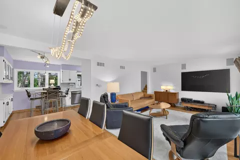 Dining - 220 E Hillside Rd, Naperville, IL 60540 photo 2 of 4