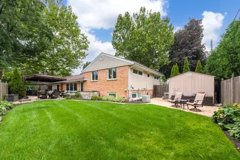 Exterior - 220 E Hillside Rd, Naperville, IL 60540 photo 10 of 13