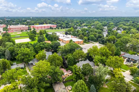 View/Area - 220 E Hillside Rd, Naperville, IL 60540 photo 6 of 6