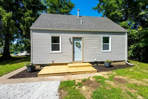 2109 E Locust St, Davenport, IA 52803