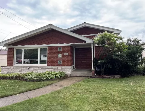 9834 S Kolmar Ave, Oak Lawn, IL 60453