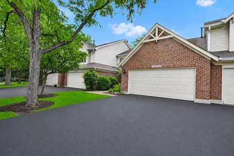 30 W015 Spruce Ct #0, Warrenville, IL 60555