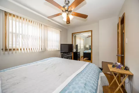 Bedroom - 10120 S Torrence Ave, Chicago, IL 60617 photo 5 of 6