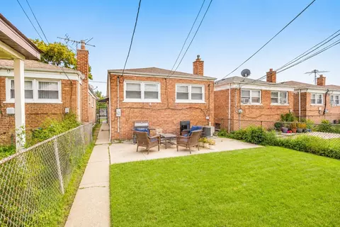 Exterior - 10120 S Torrence Ave, Chicago, IL 60617 photo 2 of 2