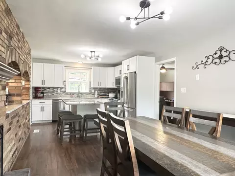 Kitchen - 1414 W Budd Blvd, Kankakee, IL 60901 photo 7 of 8