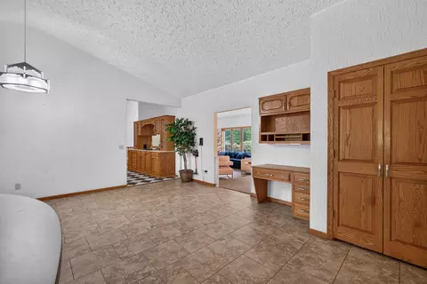Other - 9 Vale Ct, Moline, IL 61265 photo 1 of 10
