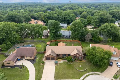 View/Area - 9 Vale Ct, Moline, IL 61265 photo 3 of 3
