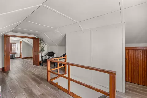 Entry Way - 2317 29th St, Moline, IL 61265 photo 1 of 4
