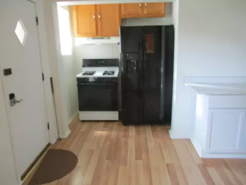 Kitchen - 6421 Sinclair Ave, Berwyn, IL 60402 photo 2 of 2