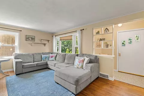 Living - 1636 32nd St, Moline, IL 61265 photo 1 of 1