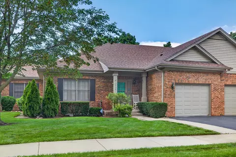 Exterior - 3932 Balmoral Ct, Rolling Meadows, IL 60008 photo 7 of 7