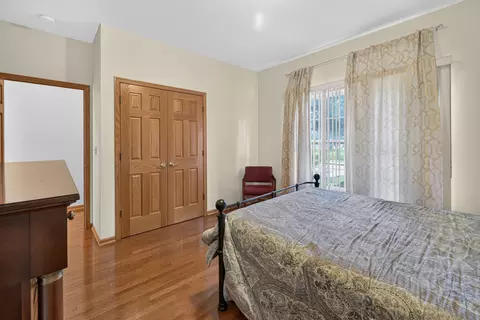 Bedroom - 3932 Balmoral Ct, Rolling Meadows, IL 60008 photo 3 of 5