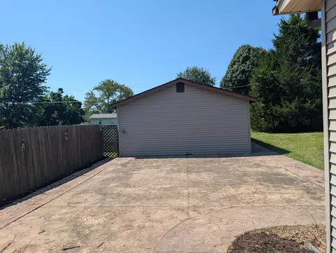 Exterior - 109 Belcher St, Anna, IL 62906 photo 8 of 9