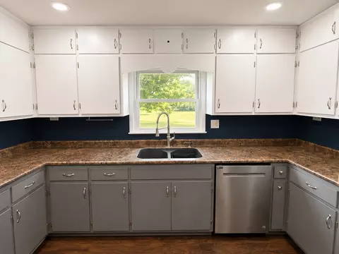 Kitchen - 2325 County Road 975 E, Rinard, IL 62878 photo 5 of 6