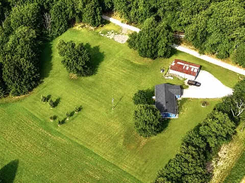 View/Area - 2325 County Road 975 E, Rinard, IL 62878 photo 9 of 12