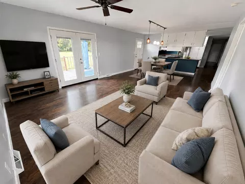 Living - 2325 County Road 975 E, Rinard, IL 62878 photo 4 of 4