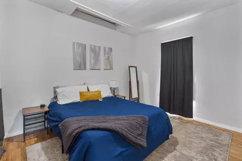 Bedroom - 501 17th Ave, Moline, IL 61265 photo 1 of 2