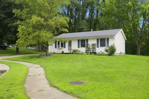 1313 101st Ave Ct W, Rock Island, IL 61201