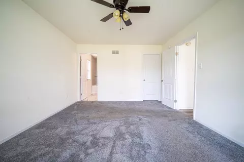Bedroom - 1908 Willow Brook Dr, Bourbonnais, IL 60914 photo 1 of 3