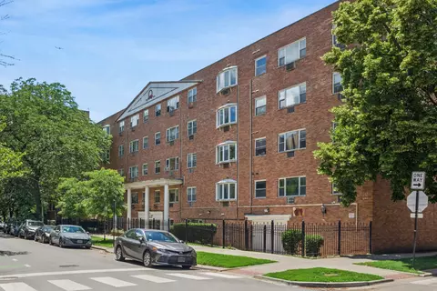5918 N Kenmore Ave #415, Chicago, IL 60660