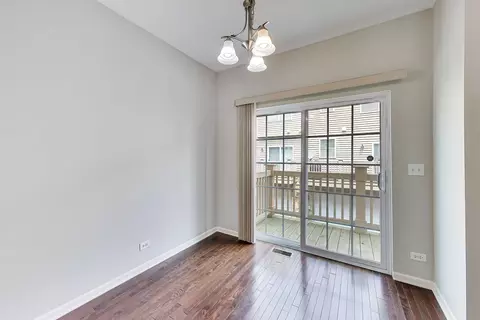 Dining - 309 Western Ave, Des Plaines, IL 60016 photo 3 of 3