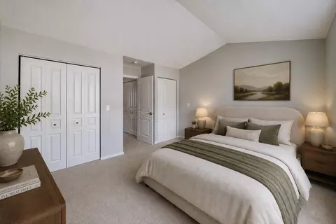 Bedroom - 309 Western Ave, Des Plaines, IL 60016 photo 4 of 8